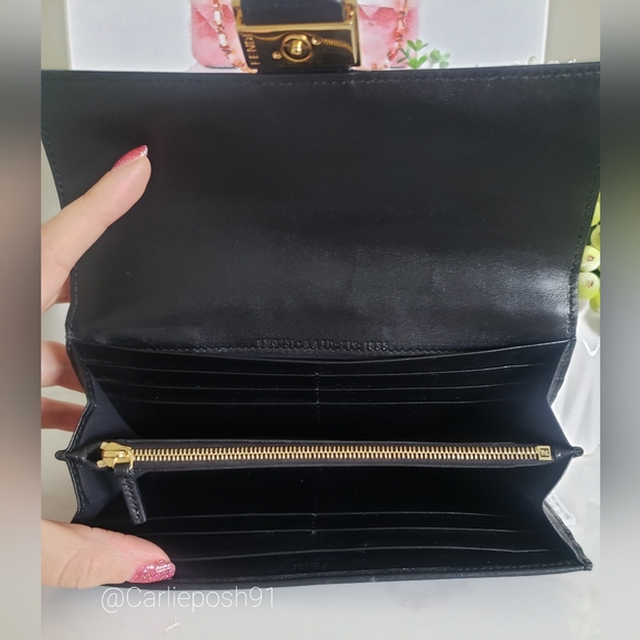 Authentic Pre-owned Fendi Baguette Continental Nappa Flap Wallet - Picture 7 of 14
